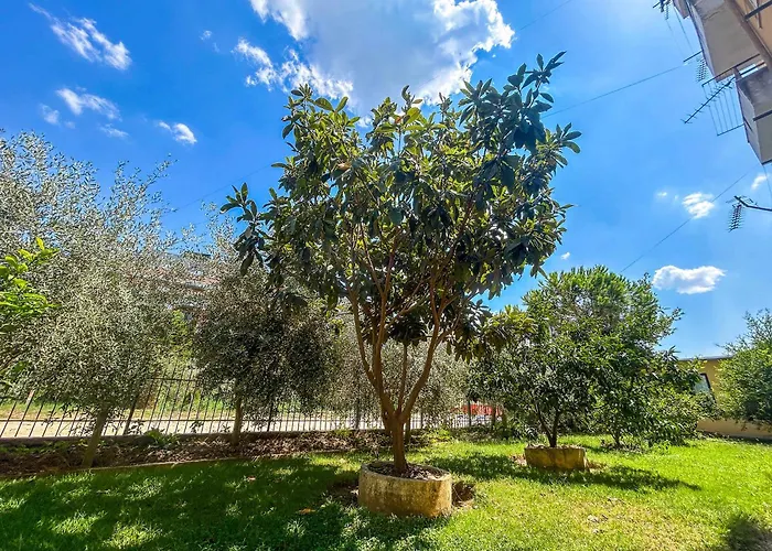 Shoreline Star G77 Apartment Golem (Tirana)